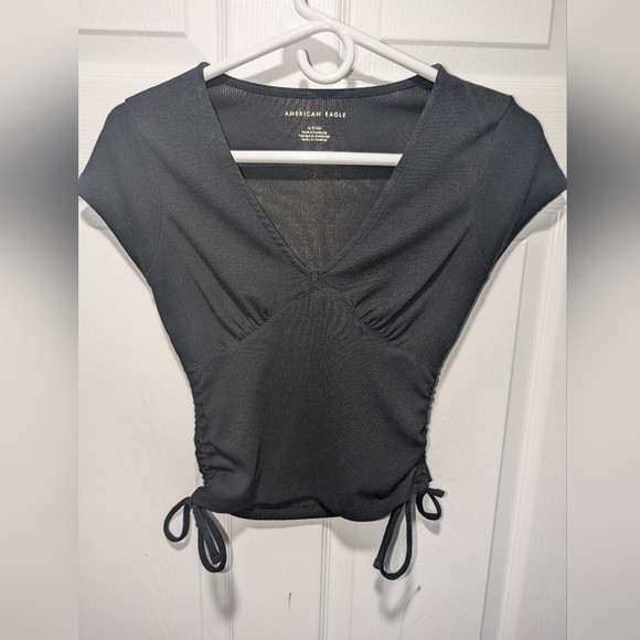 American eagle small black clinched crop top - Picture 1 of 5
